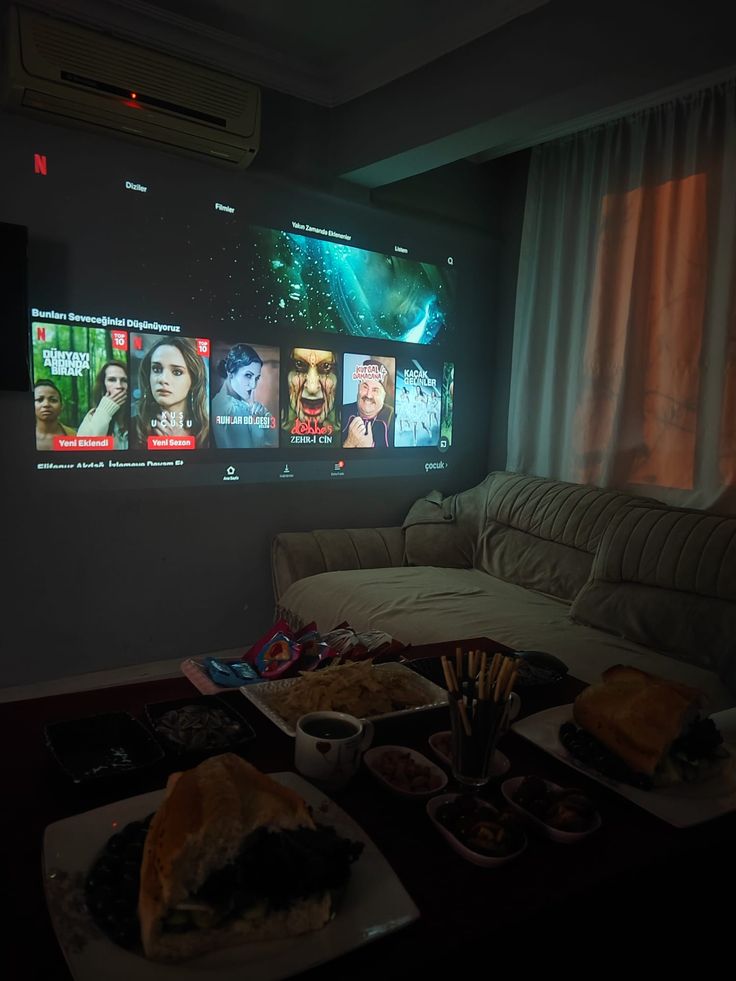 Magic Vision™ Mini Proyector LED Portatil 4K 🍿📽️