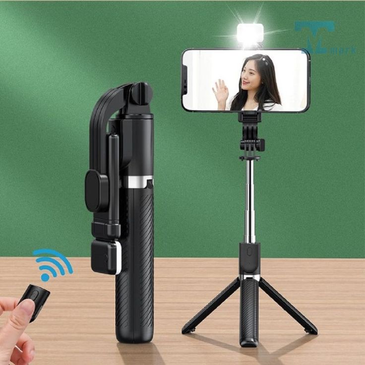 StickPro™ Trípode extensible con LED & mando a distancia
